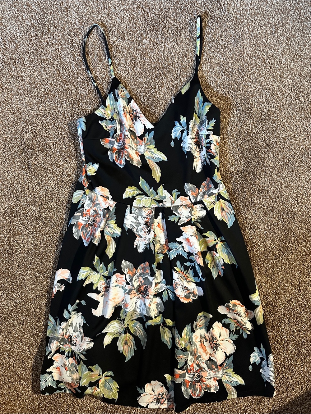 Black Floral V-Neck Mini Dress with Spaghetti Straps